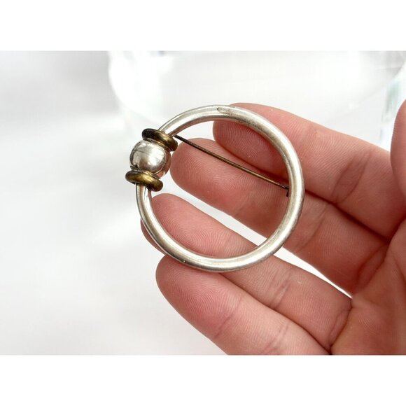 Dual Toned Gold & Sterling Silver Vintage Circular Shaped Minimalist Brooch Pin - Picture 7 of 10
